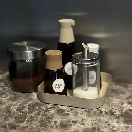 Little In Apartamento *